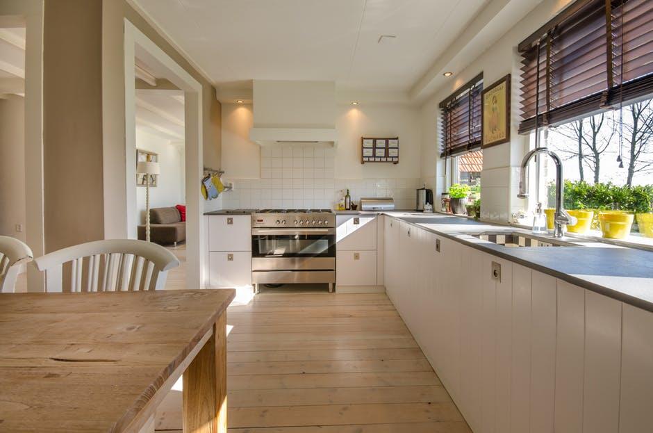 5 Kitchen Counter Organization Tips for Small Kitchens